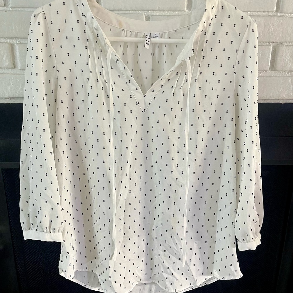 Elle White 3/4 Sleeve Relaxed Blouse